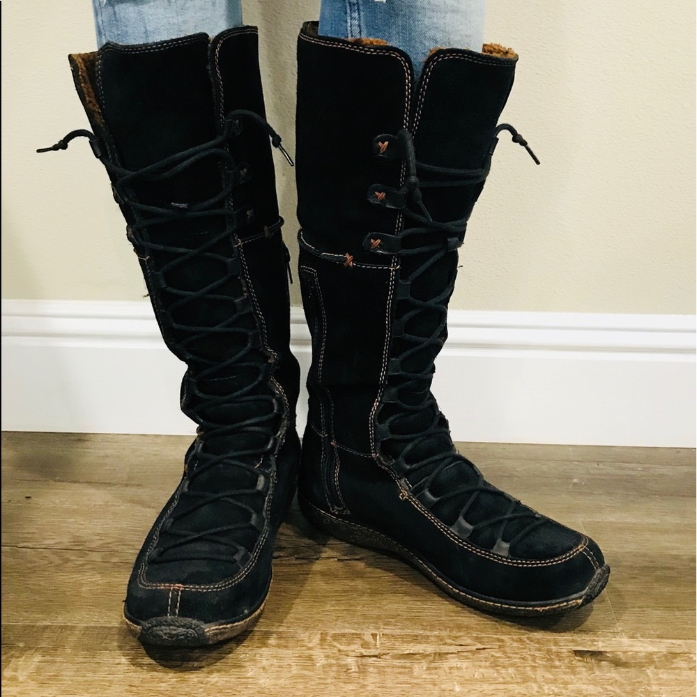 Timberland suede boots